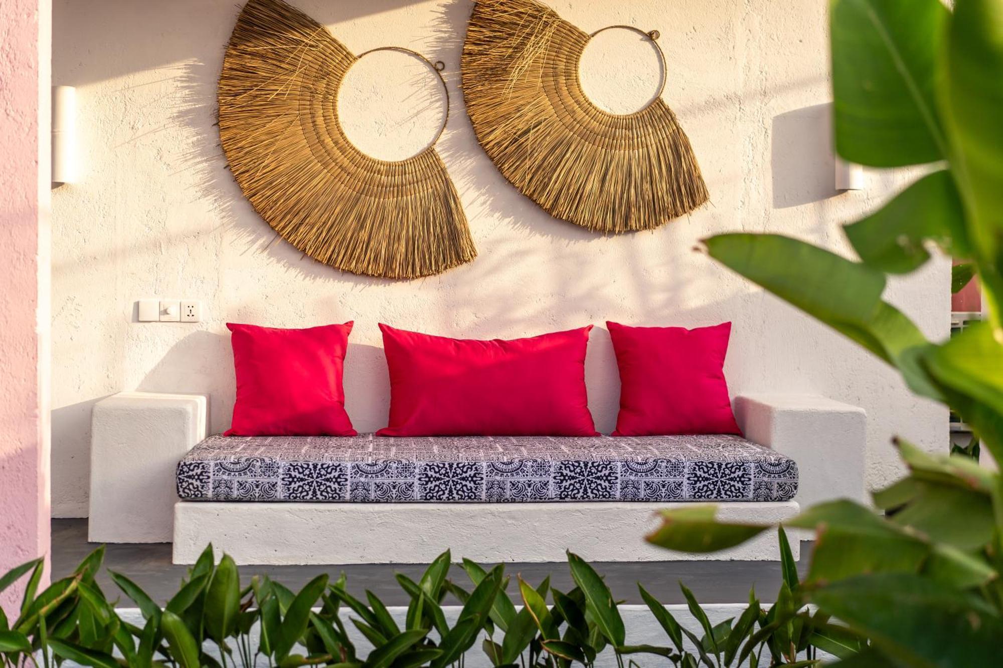 Bed and Breakfast Pinkprivate Balangan - For Cool Adults Only Джимбаран Экстерьер фото